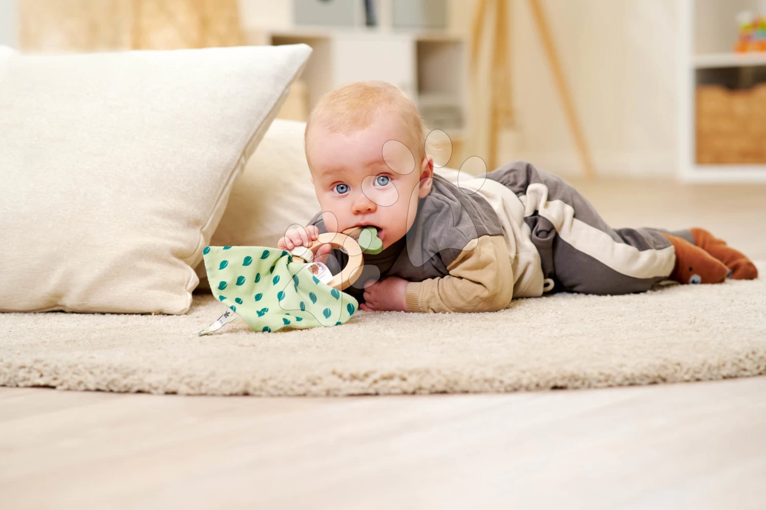 Rassel Aus Holz Baby Hipp Grasping Toy Eichhorn Mit Tuch - Zum Kuscheln Ab 12 Monaten EH5871 – Bild 5