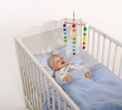 Holzkarussell über Dem Bett Baby Mobile Eichhorn Mit Farbigen Kugeln Ab 0 Monaten EH17051