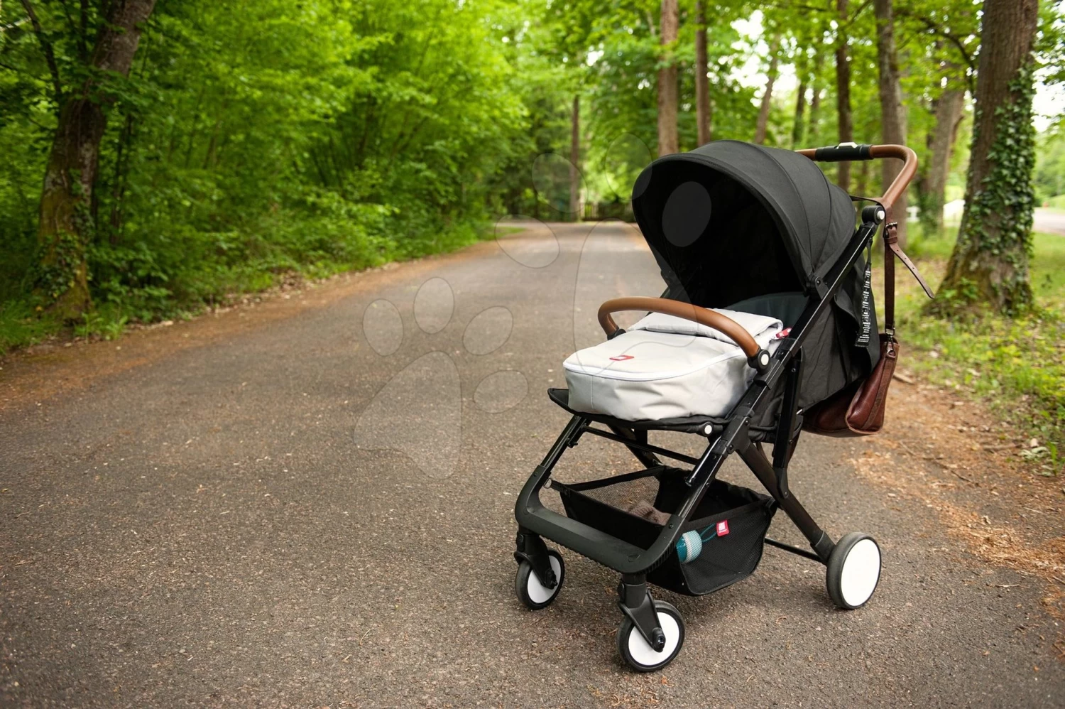 Sportkinderwagen CityLink® III Red Castle Zusammenklappbar Mit Schwarzer Konstruktion Und 5-Punkt-Sicherheitsgurt Ab 0 Monaten – Bild 17