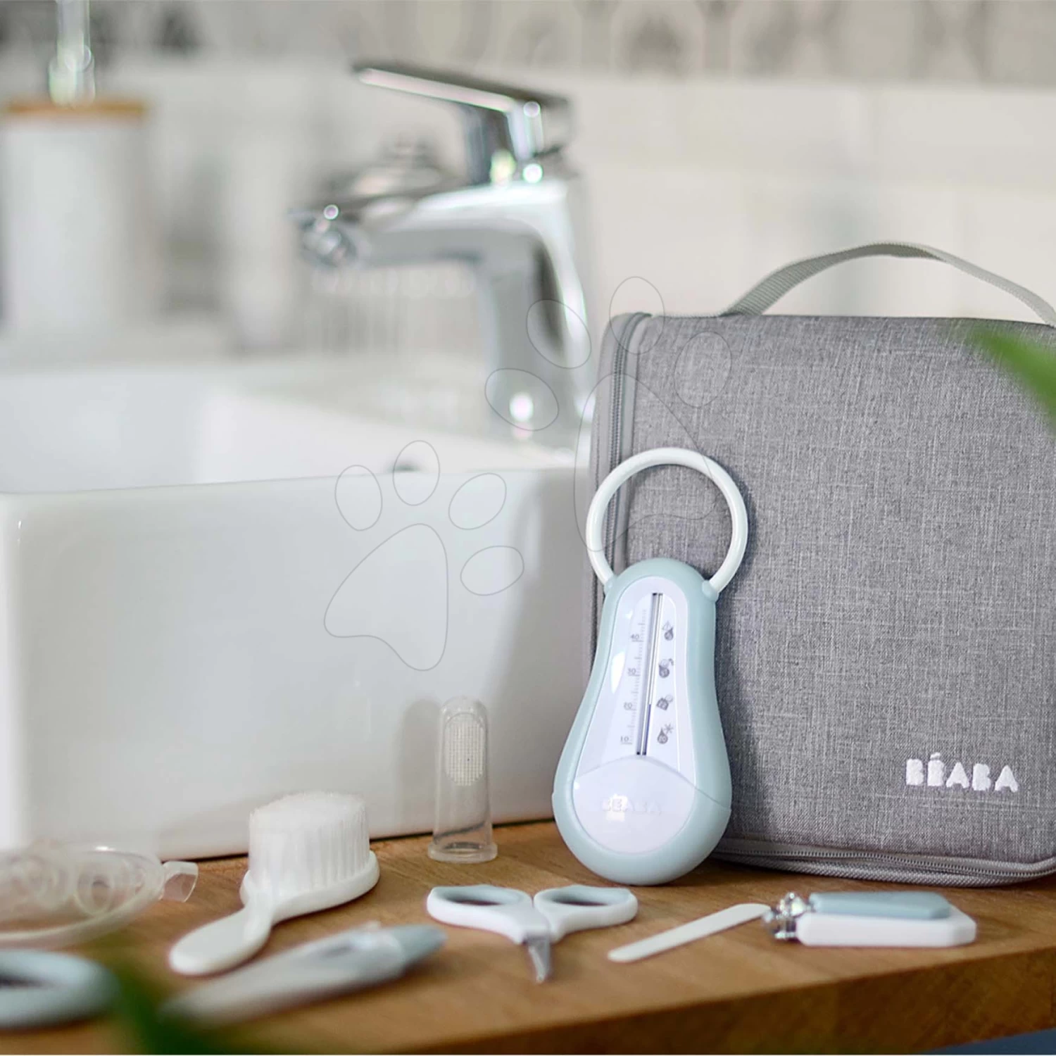 Babypflegeprodukte Hanging Toiletry Pouch Beaba In Hängetasche Mit 9 Zubehör Grün-blau – Bild 5