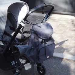 Wickeltasche Als Rucksack Vancouver Backpack Dark Grey Beaba Mit Zubehör 22 L Volumen 42 Cm Grau