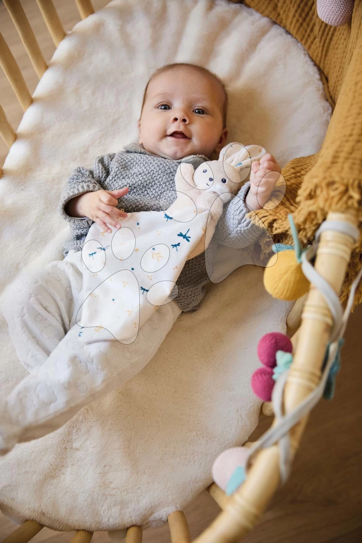 Plüschhase Zum Kuscheln Rabbit Carré Doudou Kaloo Weiß 14 Cm Aus Weichem Material In Geschenkverpackung Ab 0 Monaten K972000 – Bild 9